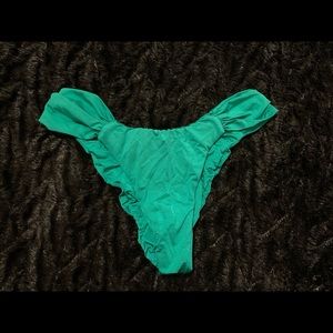 Beach Bunny Swim basics bottom